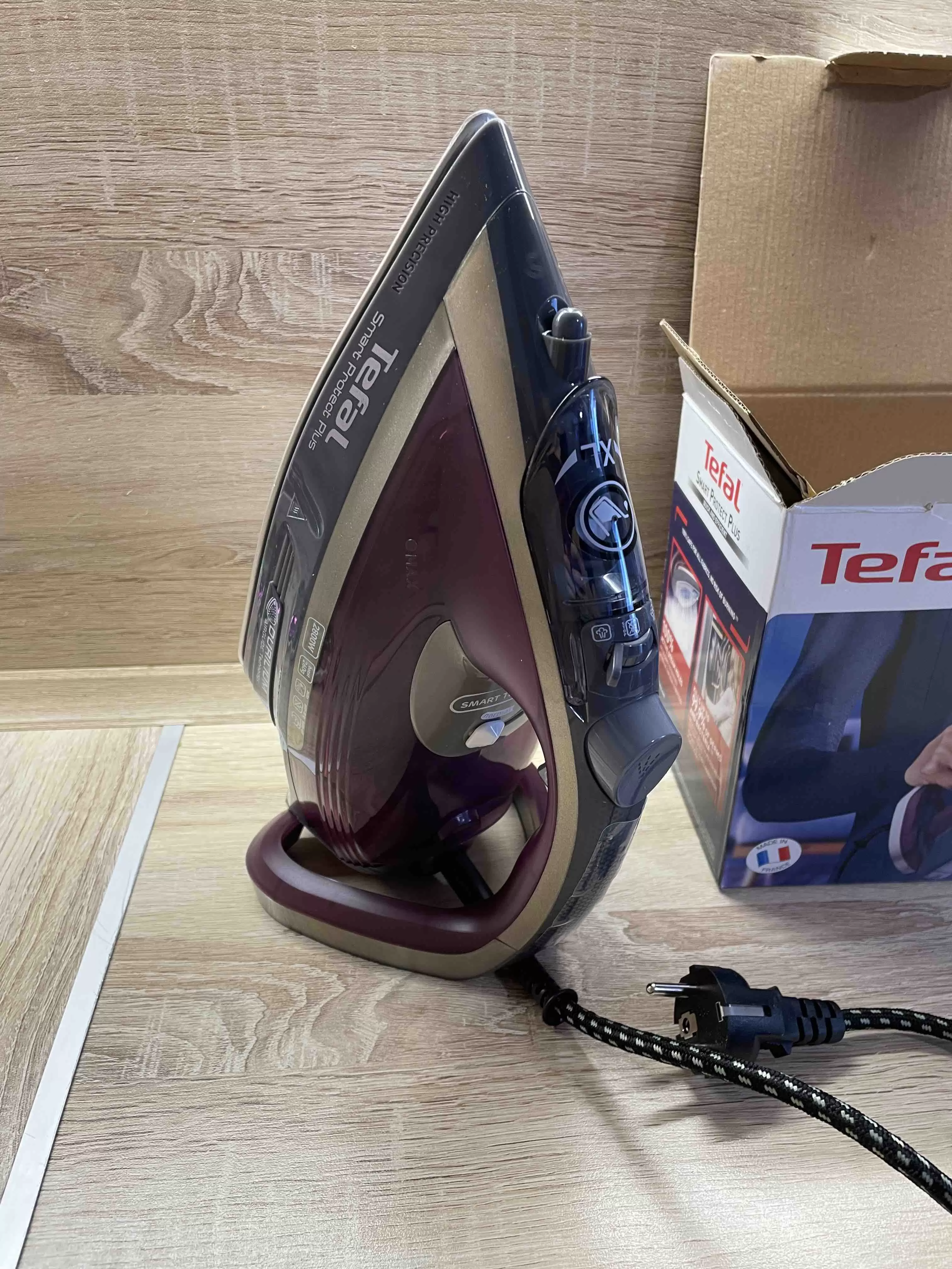 Iron Tefal FV6870E0