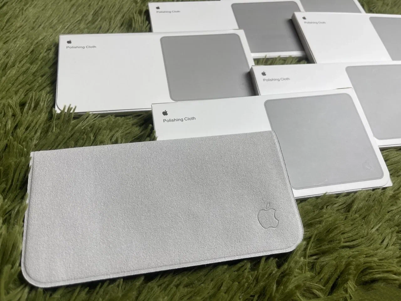 Apple Polishing Cloth