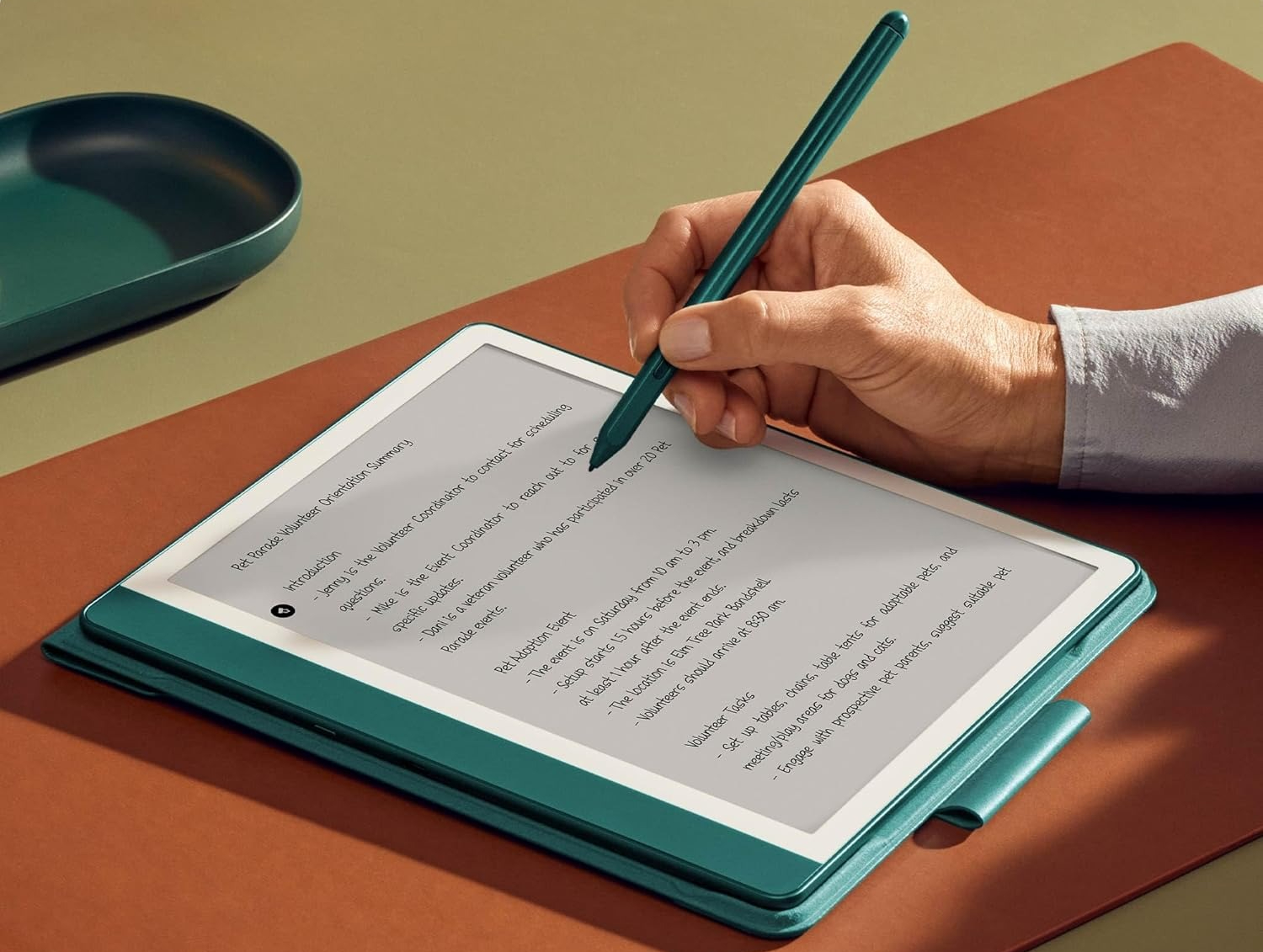 Amazon Kindle Scribe (1st Gen) (2024) 64GB Metallic Jade
