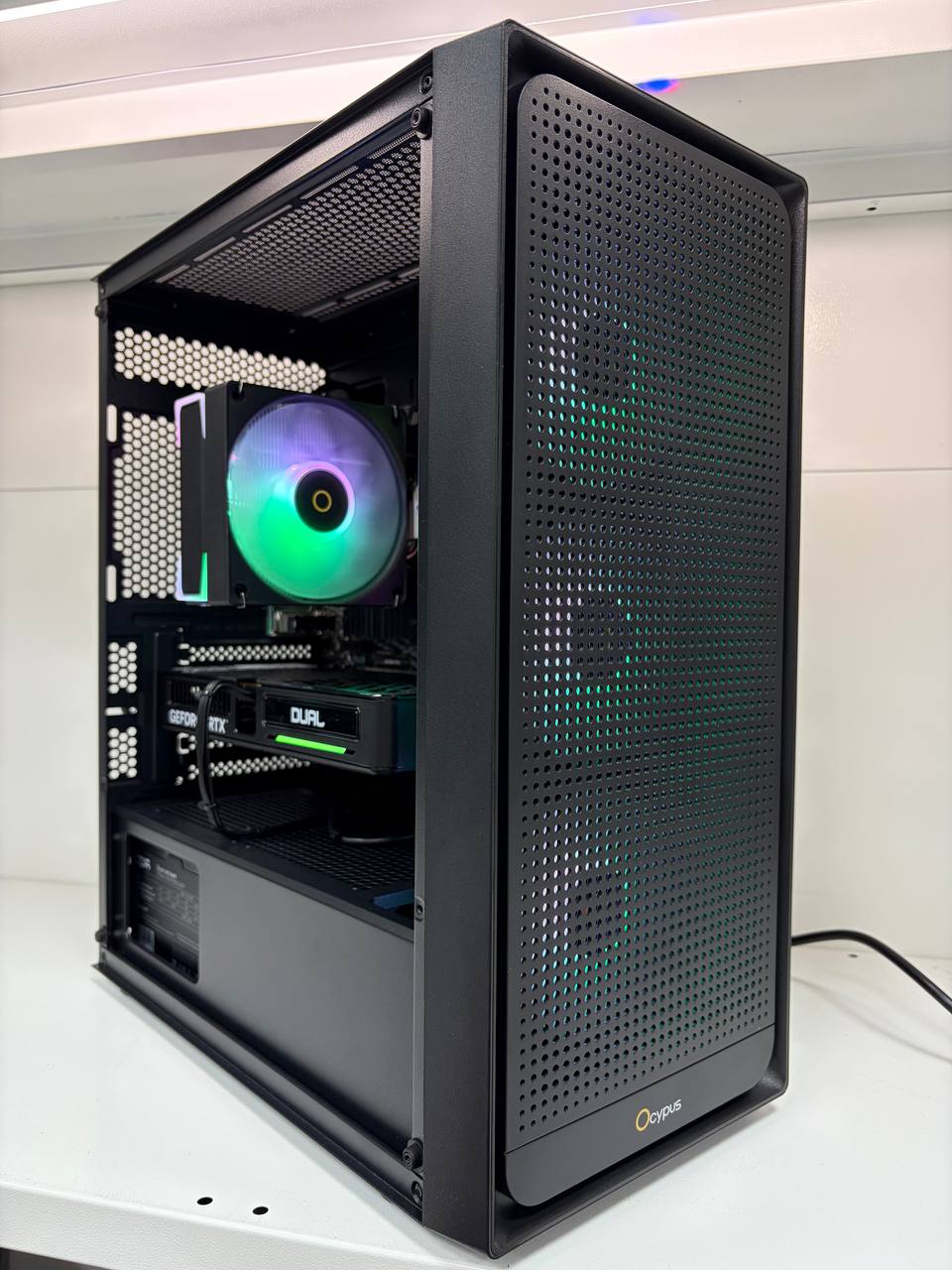 Navigator  PC11726 // Gaming / PC Ryzen 5 5500 A520M 16GB M.2 NVMe 500GB RTX5050 8GB 700W